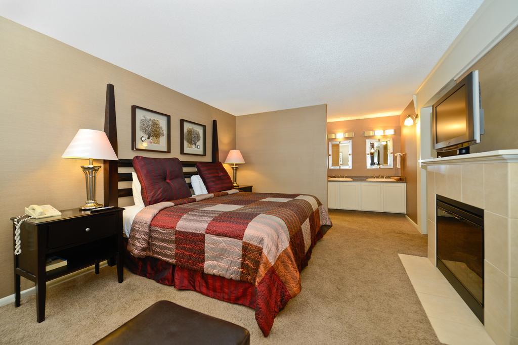 Americas Best Value Inn And Suites Overland Park Rom bilde