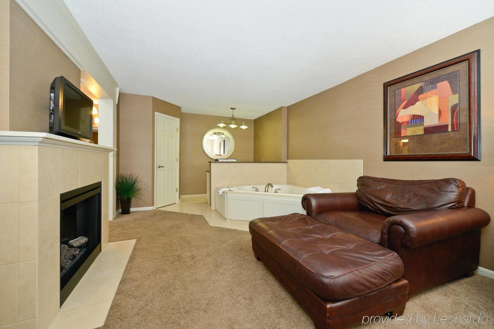 Americas Best Value Inn And Suites Overland Park Rom bilde